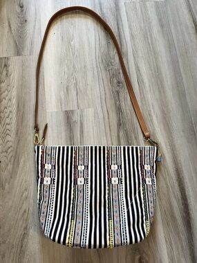 Women’s Ubuntu Life Striped Beaded Crossbody Purse Made In Nairobi